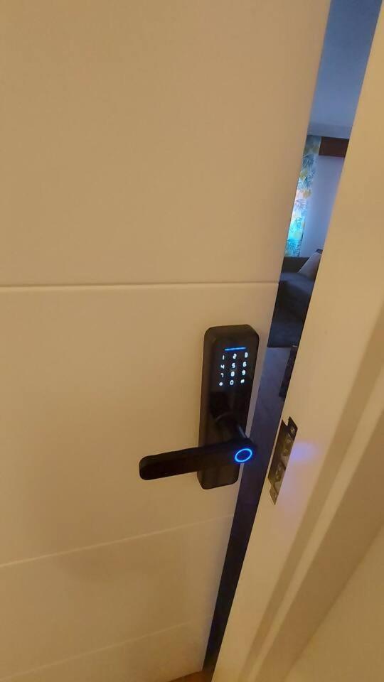 Apartamento Centrico Cerca De La Playa Bueu Exterior foto